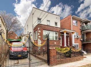 85-17 60th Dr, Flushing, NY 11379
