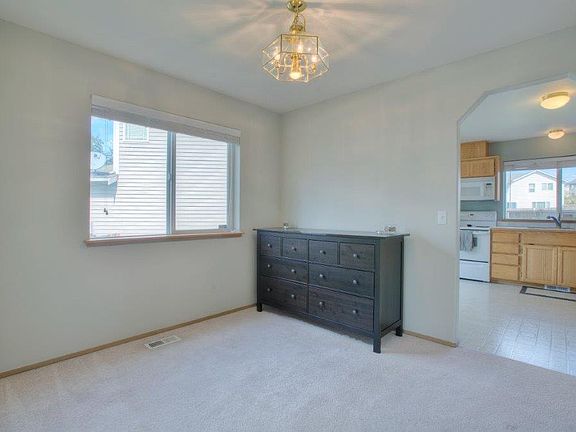 3rd image of 14925 66th Avenue Ct E
