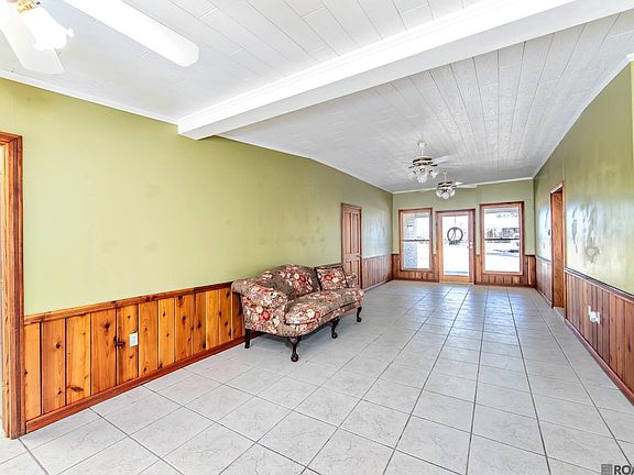 3rd image of 846 Brule Guillot Rd