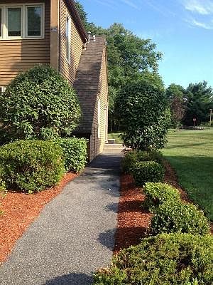 2nd image of 262 Beechwood Ln Unit 262
