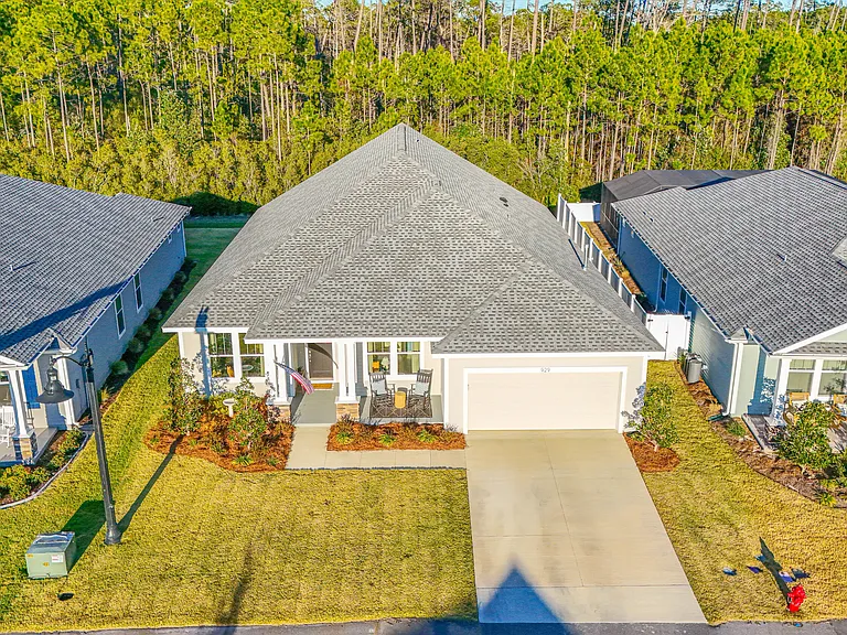 929 Breakfast Point Blvd — Photo 2