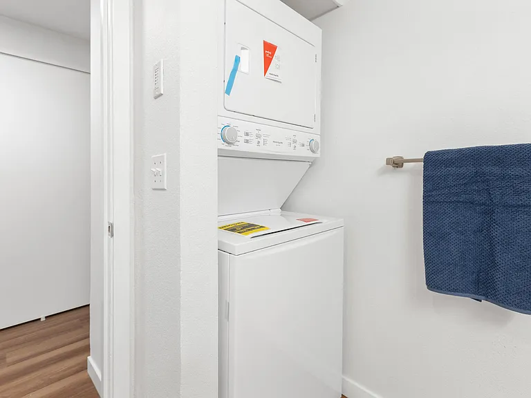 212 bath 5
