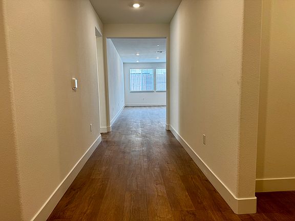 2nd image of 3261 Orso Grande St