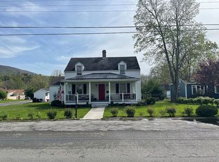 217 Villa Ave, Wht Sulphur S, WV 24986