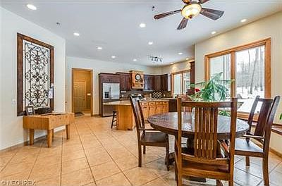 2nd image of 12480 Willshire Ln