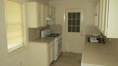 4th image of 4305 Cochise Dr