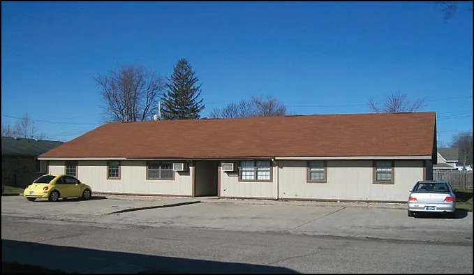 2 bed, 700 sqft, $850 — Photo 1