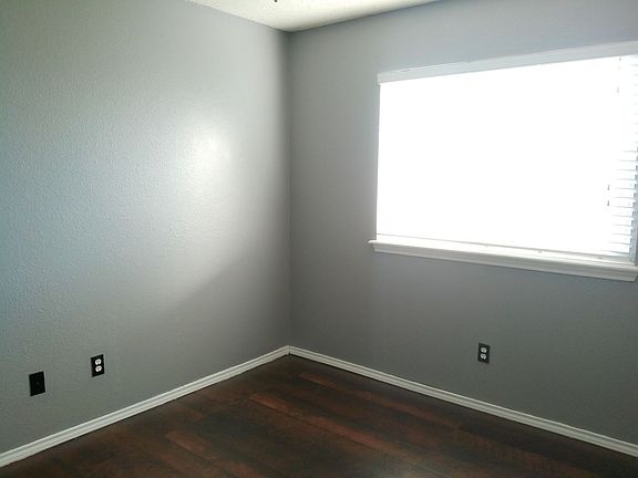 3rd image of 7710 Grizzley Dr