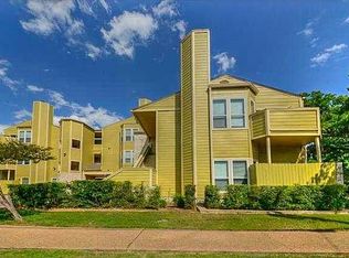 808 W 29th St APT 204, Austin, TX 78705