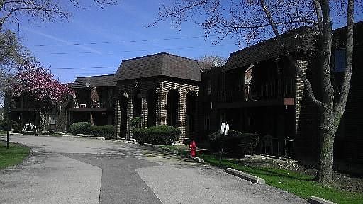 1st image of 57 Washington Blvd APT 116