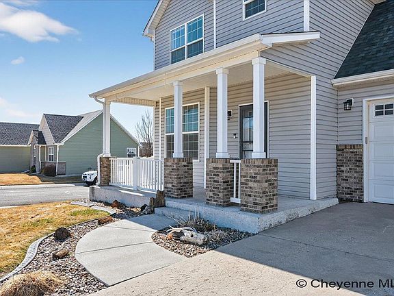 5th image of 4704 Garnet Way