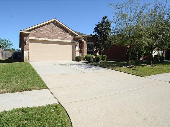 2nd image of 25534 Marmite Dr