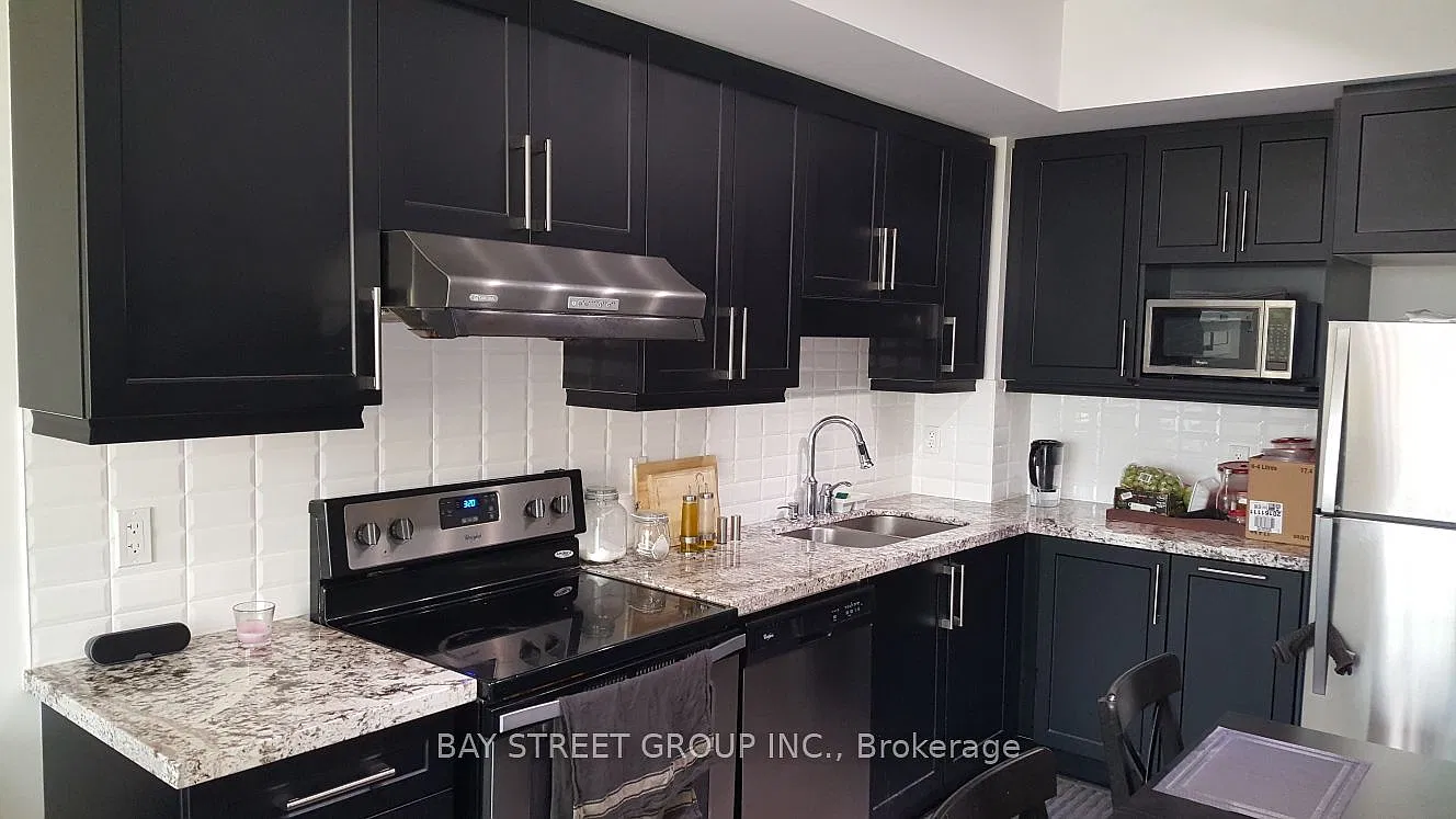 2 bed, $2,450 — Photo 3