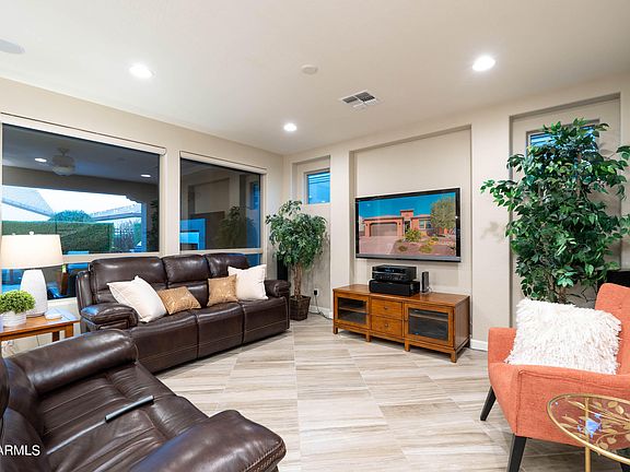 3rd image of 1208 E SWEET CITRUS Drive