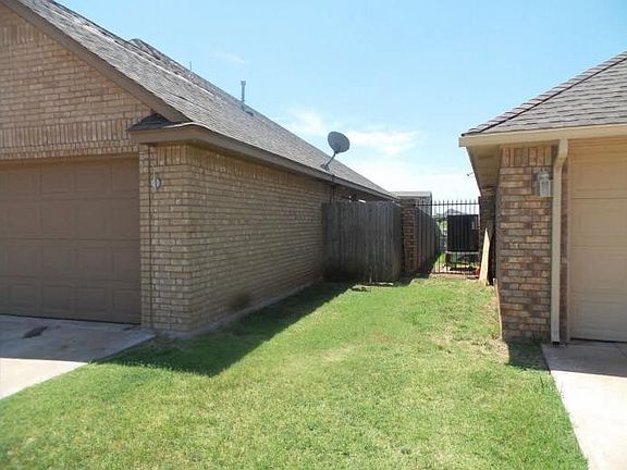 4th image of 6702 SW Driftwood Dr