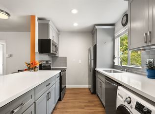 4813 180th St SW APT C204, Lynnwood, WA