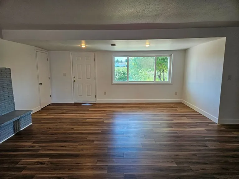 460 Talmadge Rd — Photo 6