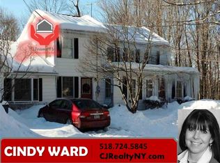 157 Catlin Rd, Averill Park, NY 12018