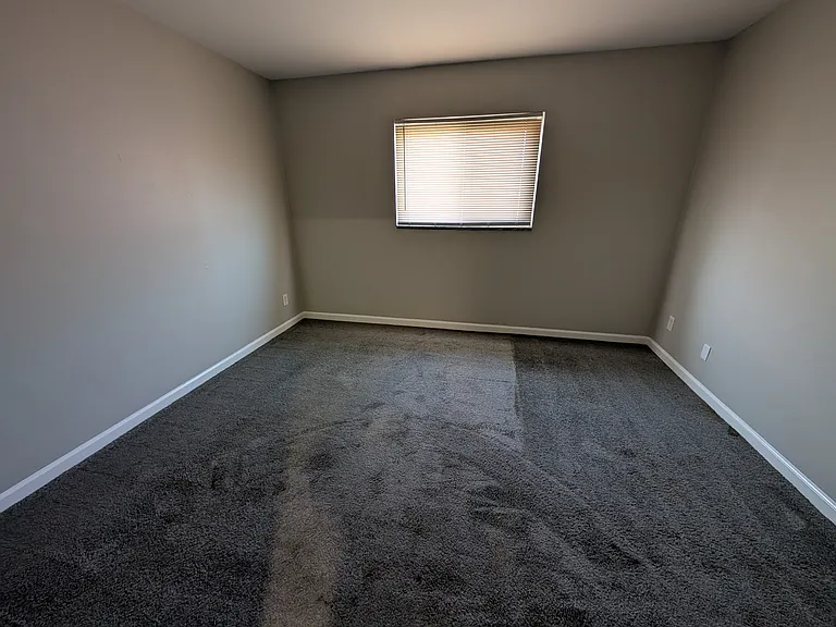 3670 Seabrook Avecolumbus Oh #43227 — Photo 7