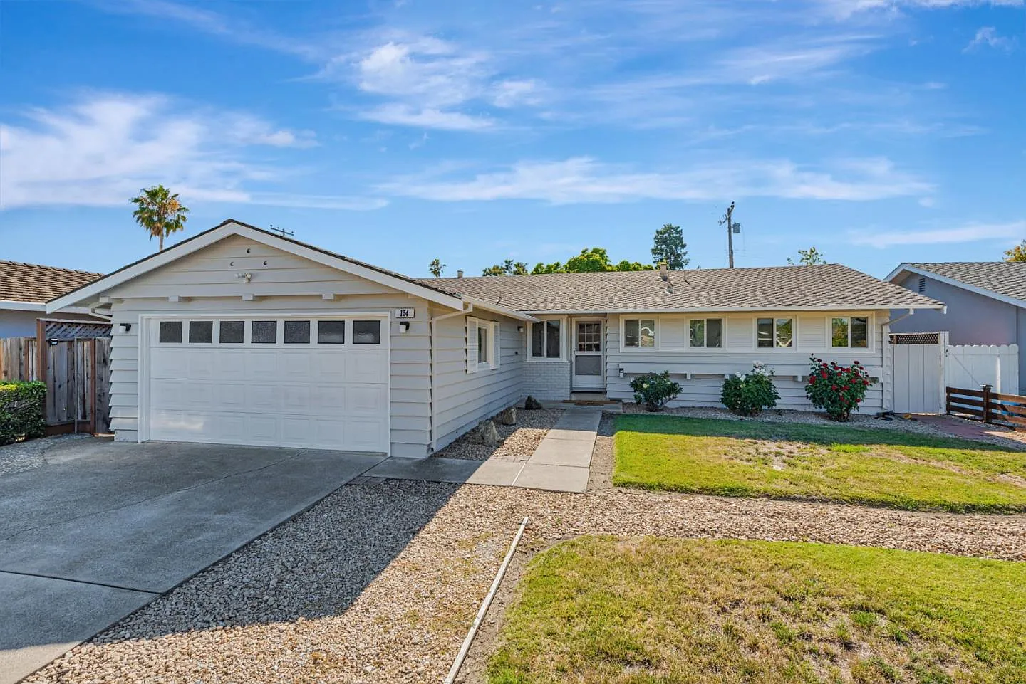 154 Arcadia Ave photo 1