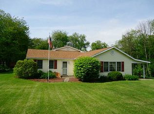 2516 Clayton Rd, Beaver Falls, PA 15010