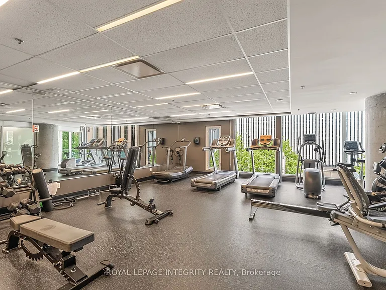 40 Nepean St #2102 — Photo 36