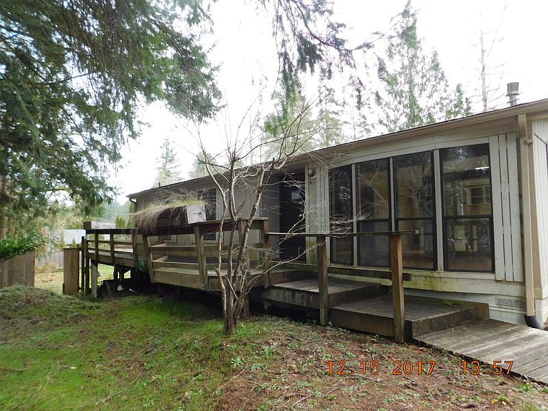 1st image of 9716 Whitecap Dr NW