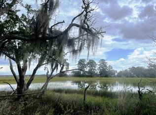 3 Long Island Rd, Hollywood, SC 29449