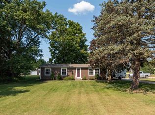 N3567 County Rd W, New London, WI 54961