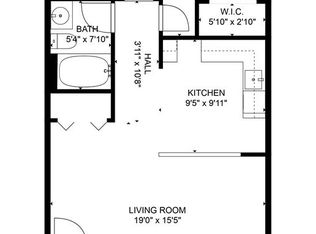 3889 Henry Ct, Kennesaw, GA 30101