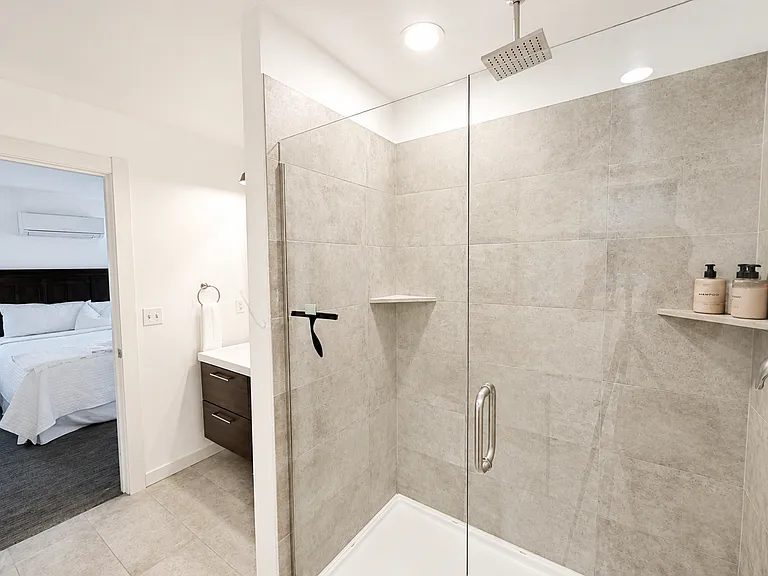 803 S Cloverdale St #803 — Photo 37