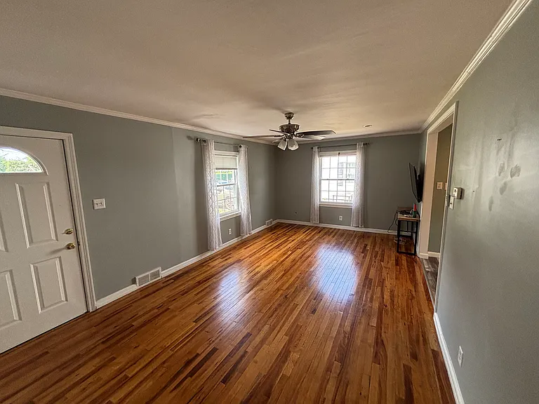 2507 Corby Blvd — Photo 5