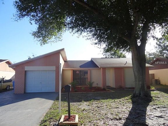 2nd image of 8205 Almond Pl