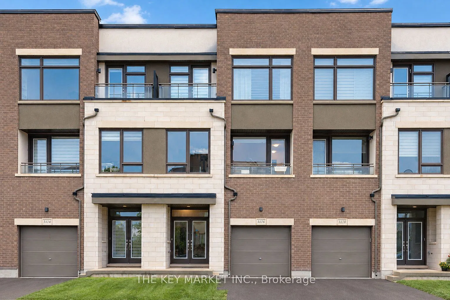4 bed, $3,700 — Photo 1