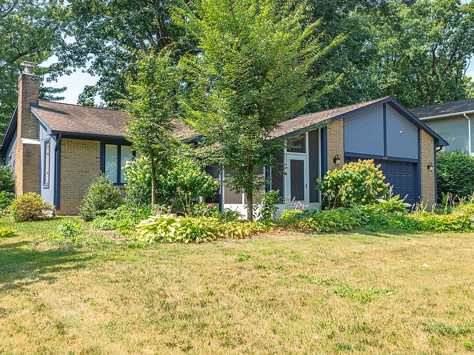1st image of 409 Liberty Ln