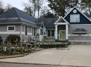 420 Windward Rd, Villas, NJ 08251