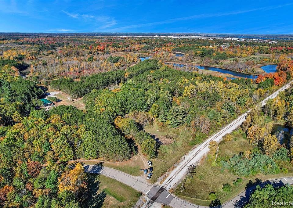 E River Rd 2, Oscoda, MI 48750 MLS 20240004892 Zillow