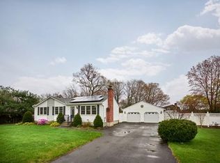 84 Cambridge St, Feeding Hills, MA 01030