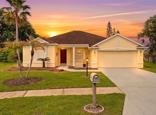 3440 Silverstone Ct, Plant City, FL 33566