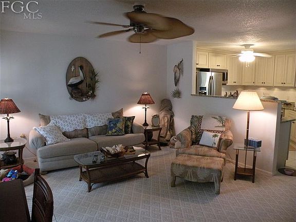3rd image of 7400 College Pkwy APT 4B