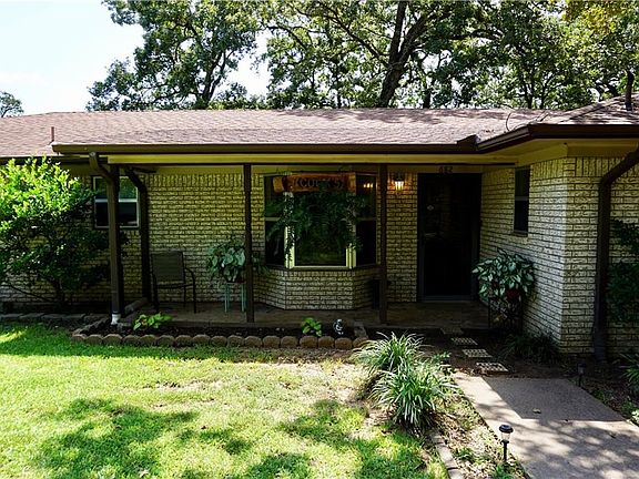 2nd image of 682 Cedar Hills Dr