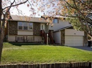 10081 S Roseboro Rd, Sandy, UT 84092