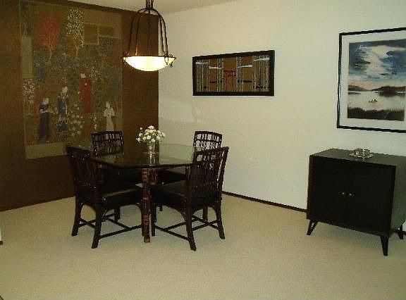 5th image of 1906 E Shorewood Blvd Unit 252