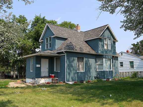 3rd image of 521 E Hughes St