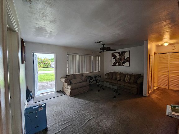 4th image of 1500 NW 42nd Street