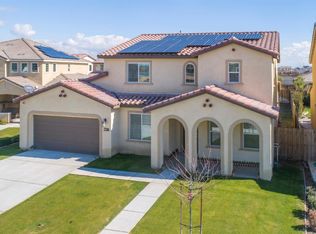 7708 Prism Way, Bakersfield, CA 93313