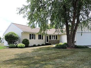 1519 Raveen St, Fort Atkinson, WI 53538