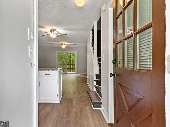 4th image of 29 Mountain View Ct