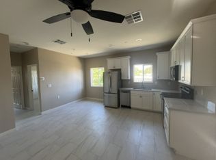 426 El Monte Rd, El Cajon, CA 92020
