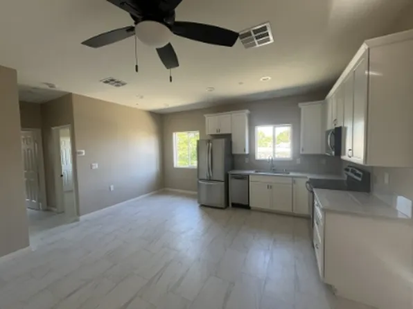 426 El Monte Rd, El Cajon, CA 92020